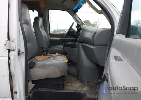 2006 Ford E-250 Commercial/Recreational from USA, damaged, VIN 1FTNE24W36HA98453